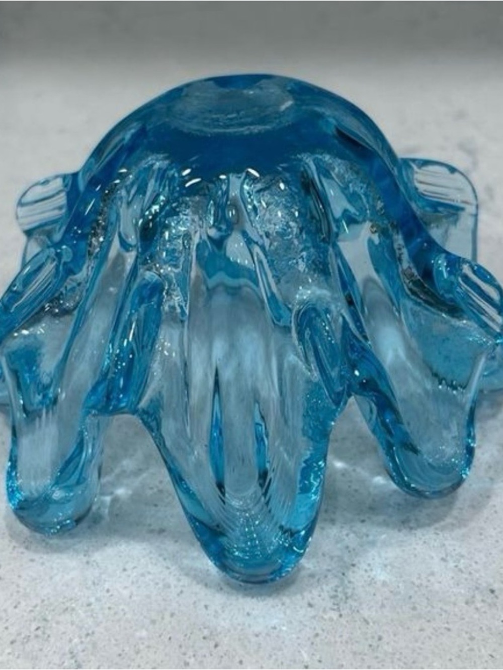 Vintage Swung Glass Bowl
Candy Trinket Dish MCM
Aqua Blue 8 Fingers Art Glass - Picture 9 of 9